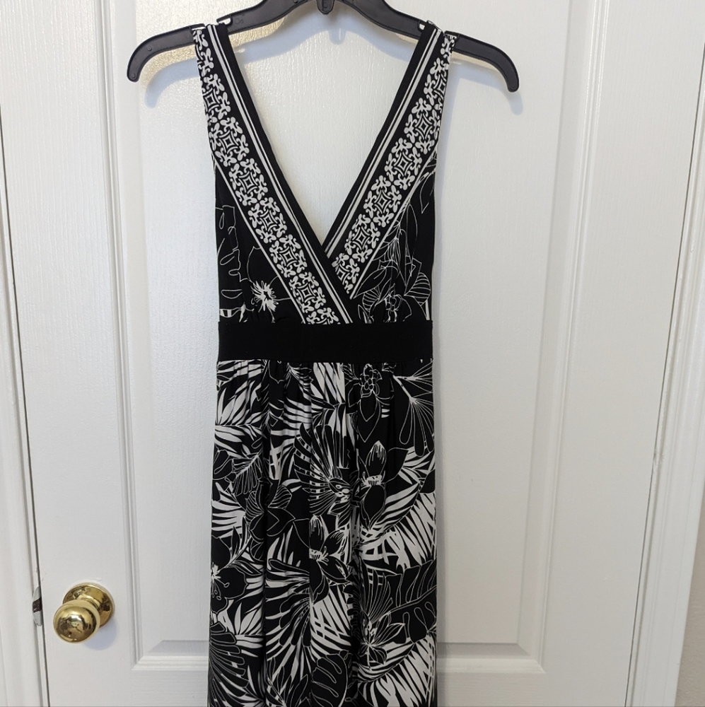 Connected size 4 dress